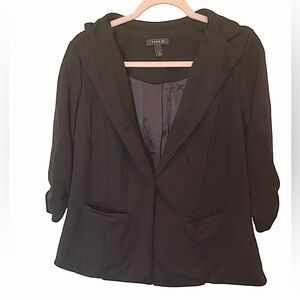 Torrid 3/4 sleeve blazer